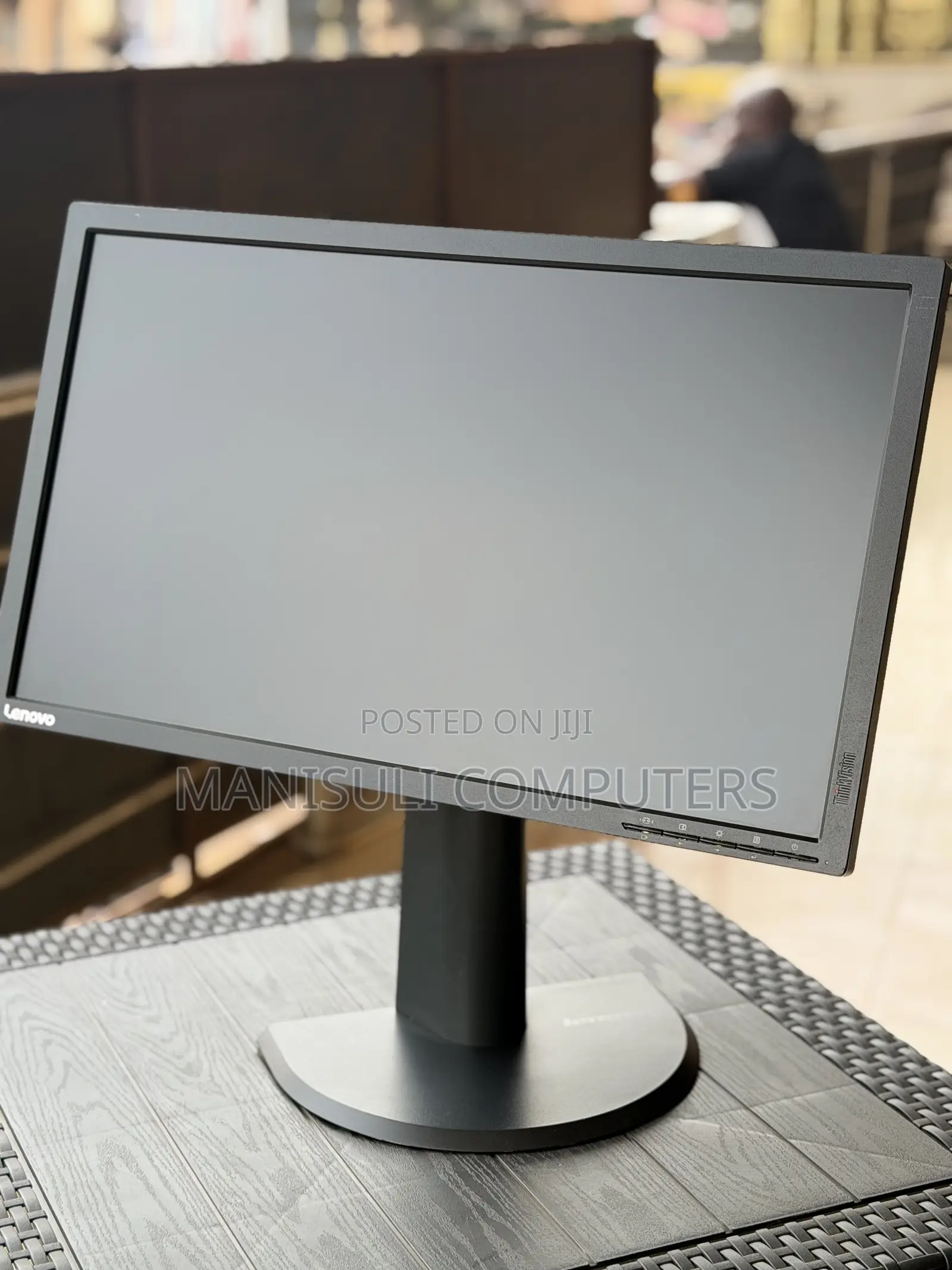 Lenovo 24 Inch Screen Hdmi Dp Vga
