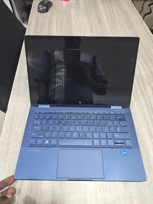 Laptop HP Dragonfly G2 16GB Intel Core i5 SSD 512GB