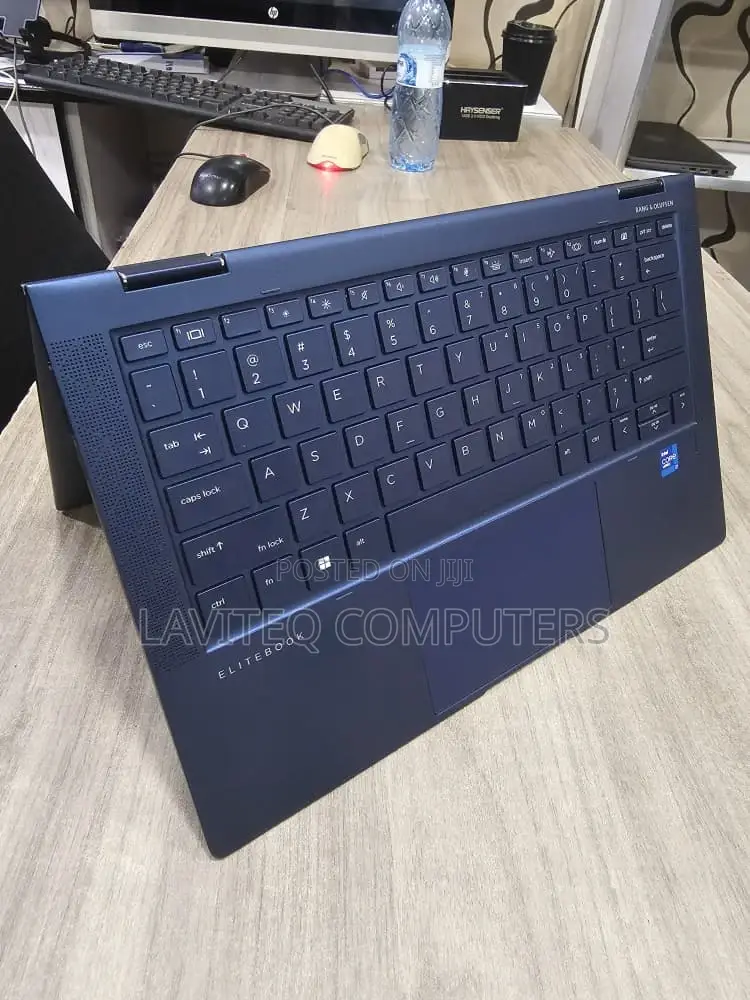 Laptop HP Dragonfly G2 16GB Intel Core i5 SSD 512GB