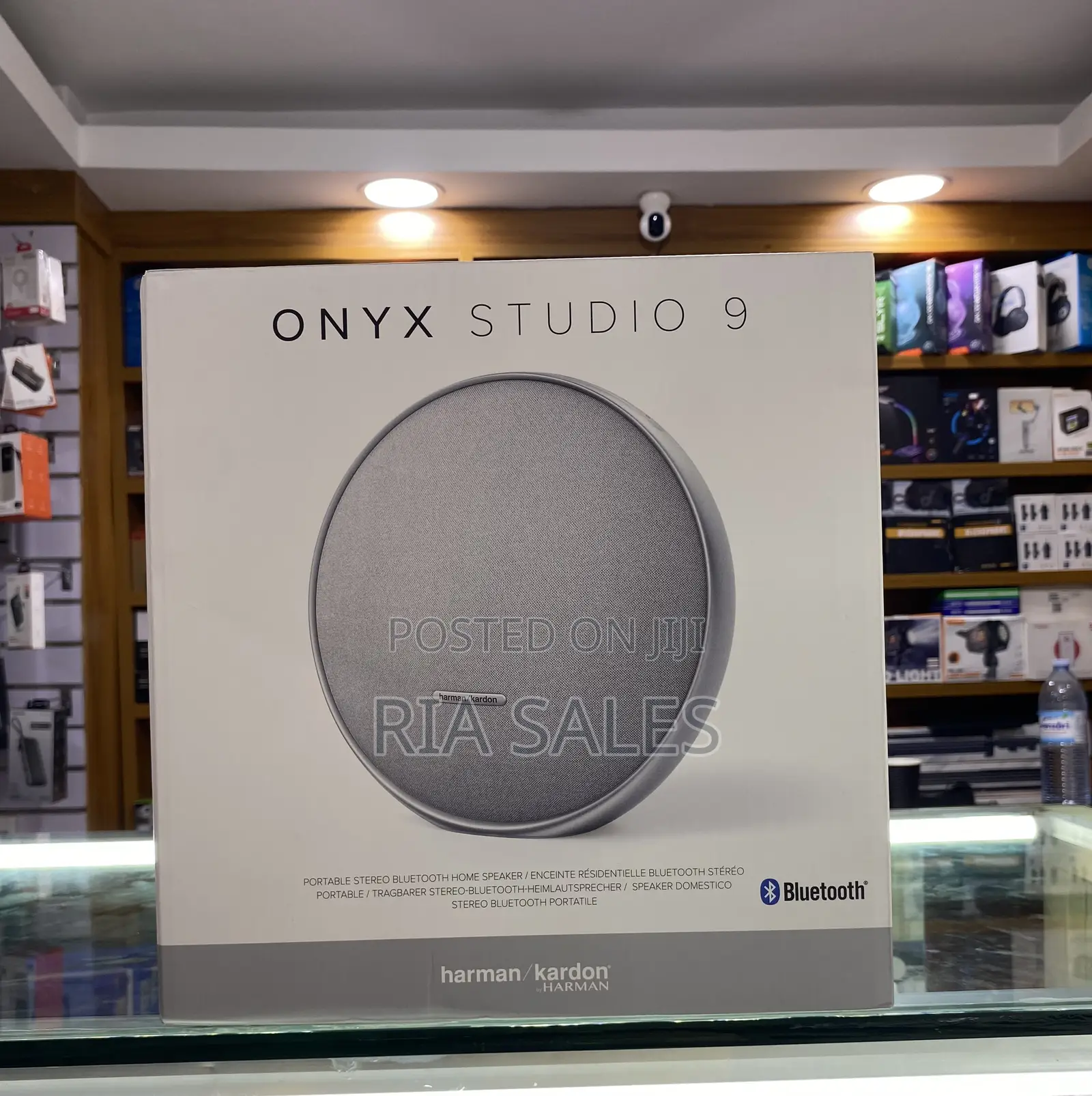 Herman/Kardon Onyx Studio 9