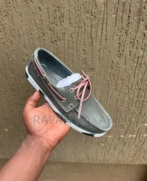 Men’S Classic Grey Sebago Dockside Boat Shoes