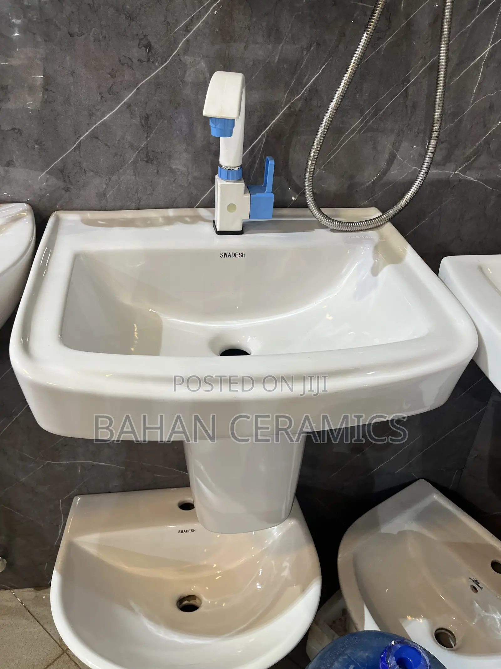 Square Shaped Hand Wash Basin