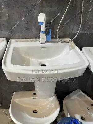 Square Shaped Hand Wash Basin