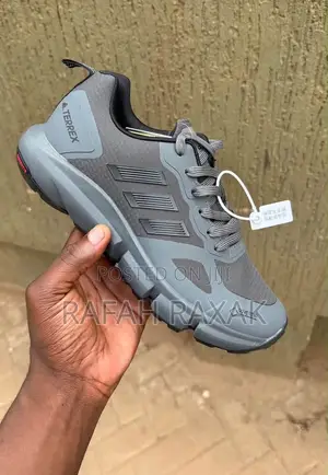 New Classic Mid Grey Adidas Terrex Gore-Tex Hiking Shoes
