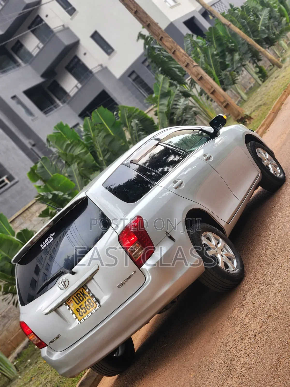 Toyota Corolla Fielder 2010 Silver