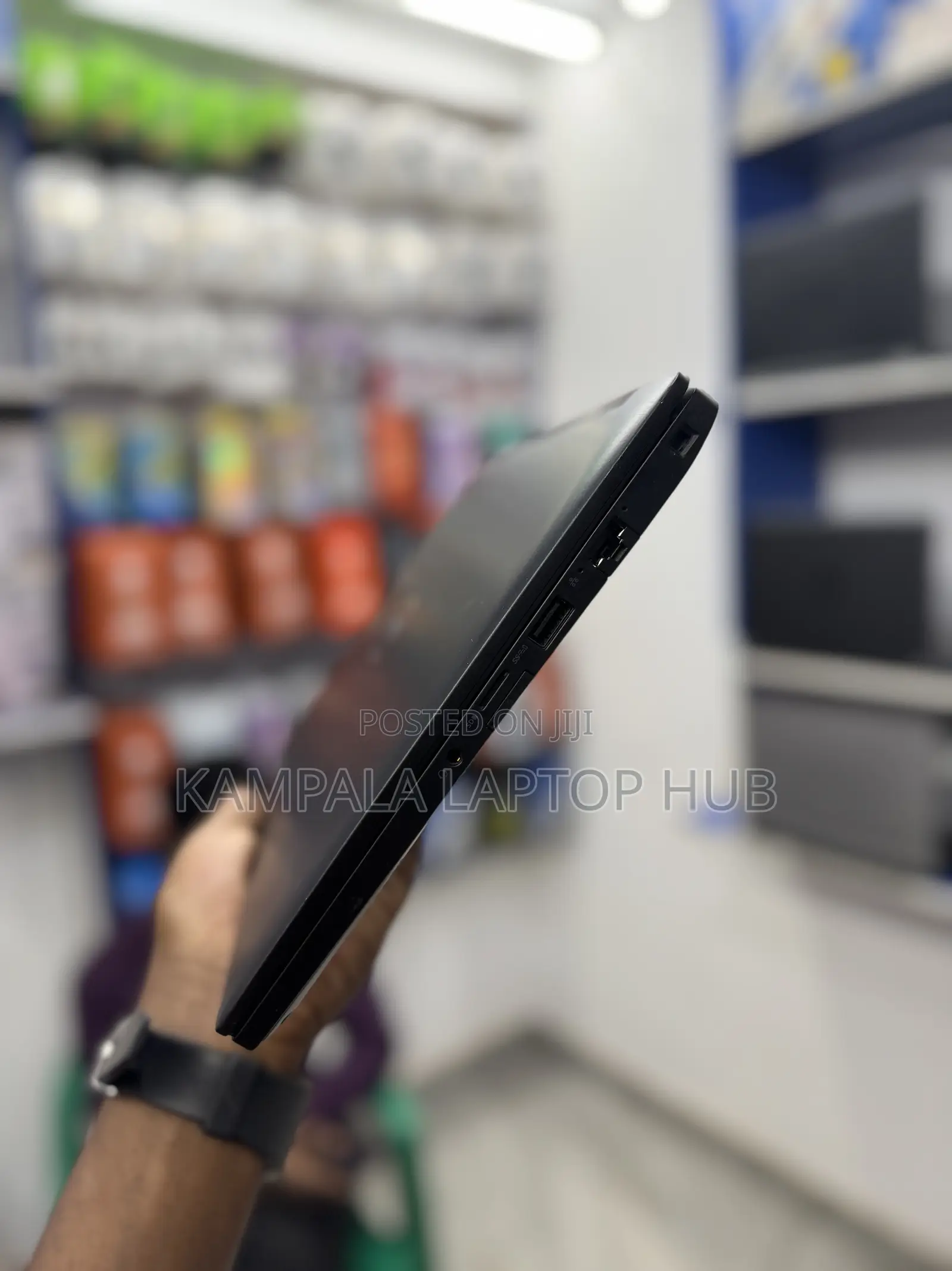 Laptop Dell Latitude 7390 8GB Intel Core i7 SSD 256GB