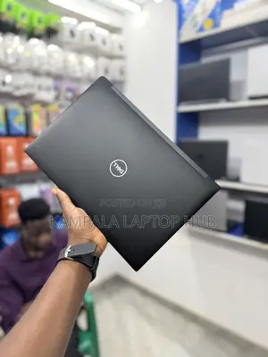 Laptop Dell Latitude 7390 8GB Intel Core i7 SSD 256GB