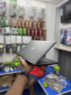 Laptop Dell Latitude 7390 8GB Intel Core i7 SSD 256GB