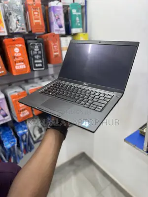 Laptop Dell Latitude 7390 8GB Intel Core i5 SSD 256GB