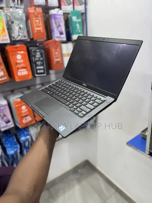 Laptop Dell Latitude 7390 8GB Intel Core i5 SSD 256GB