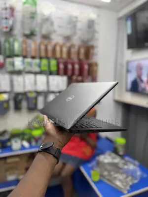 Laptop Dell Latitude 7390 8GB Intel Core i5 SSD 256GB