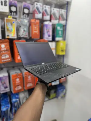 Laptop Dell Latitude 7390 8GB Intel Core i5 SSD 256GB