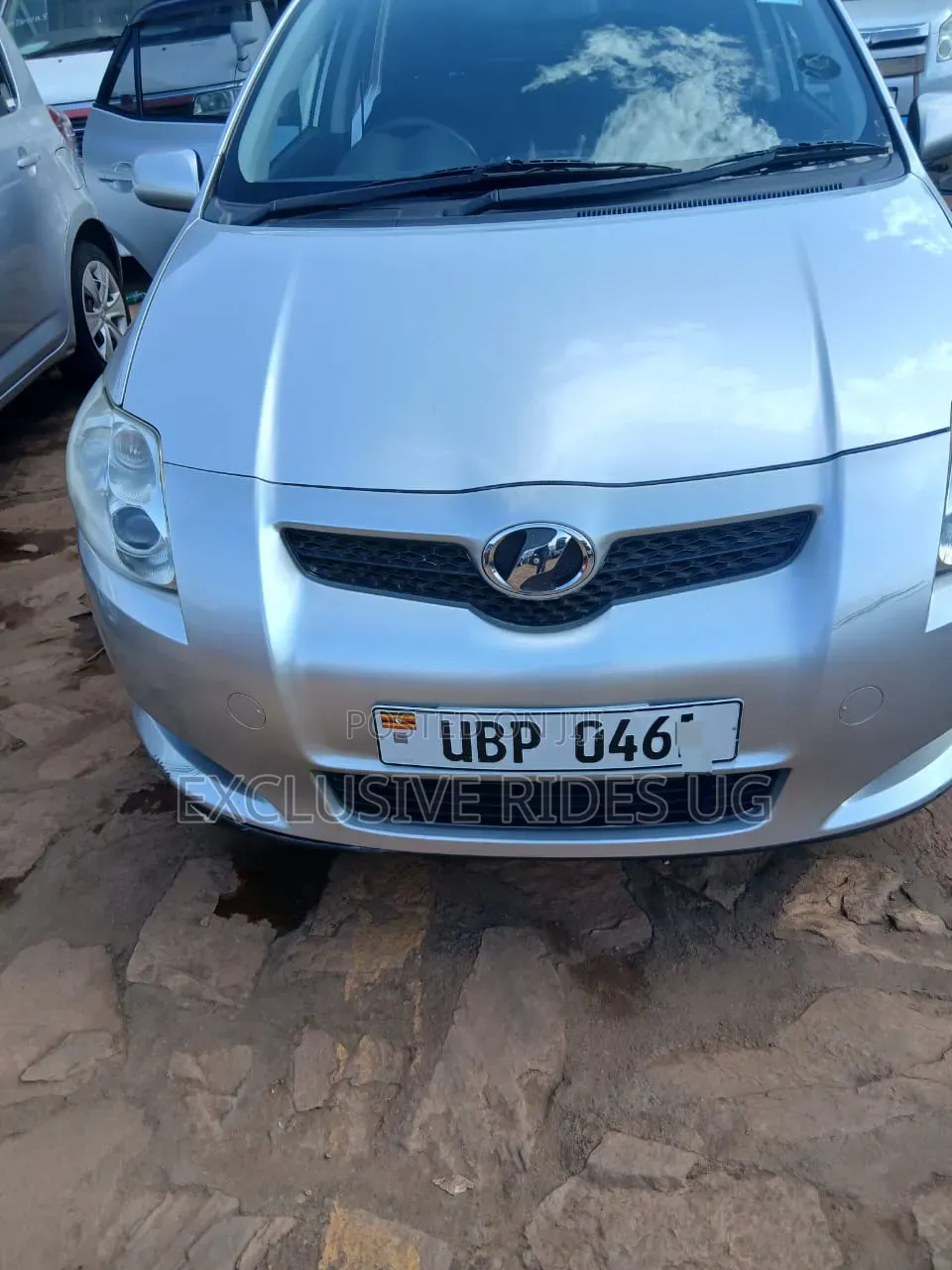 Toyota Auris 2010 Silver