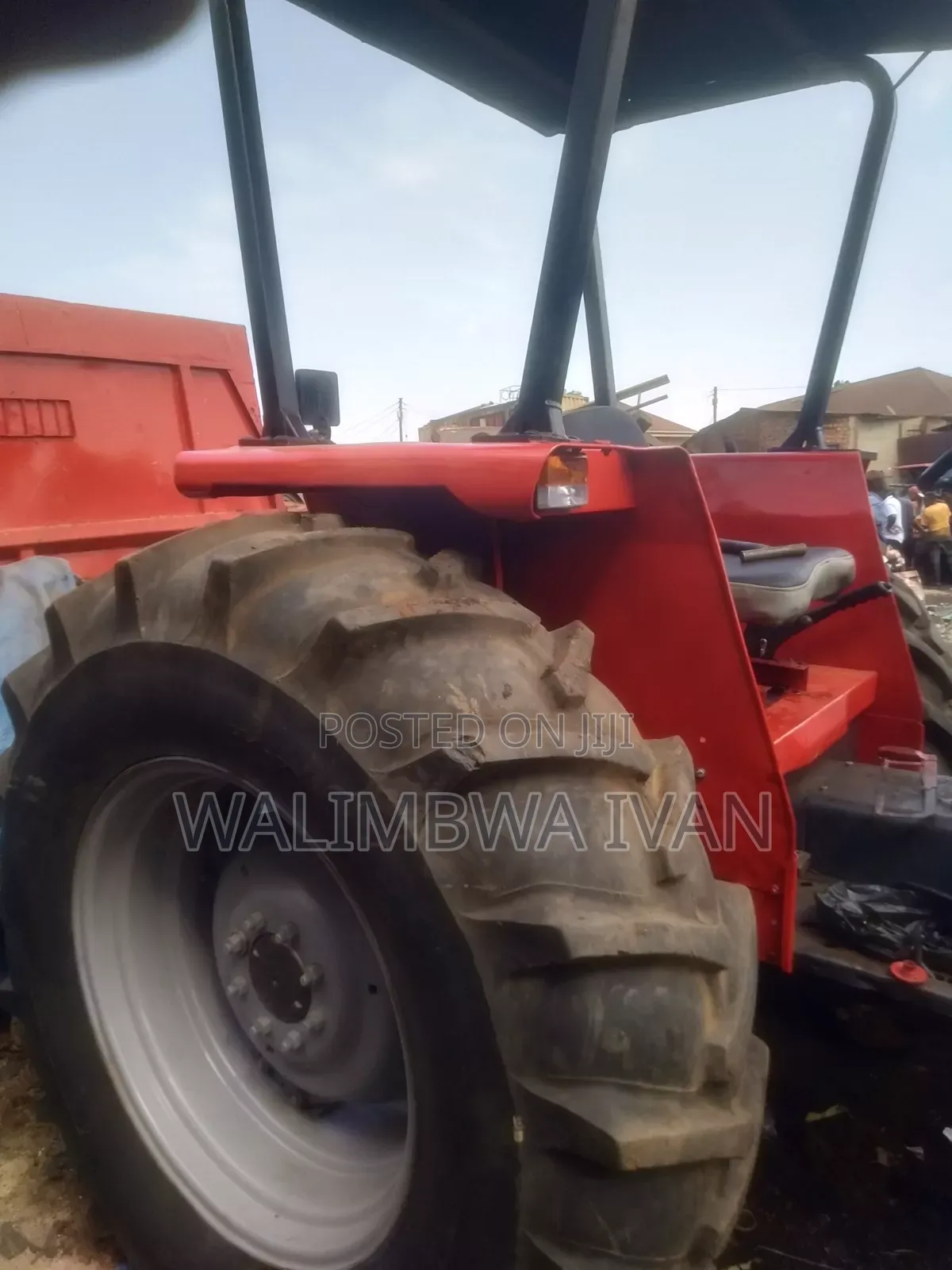 Massey Ferguson 375
