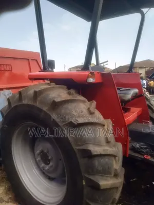 Massey Ferguson 375