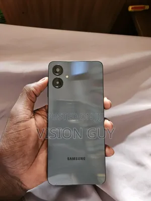 Samsung Galaxy A06 64 GB Black