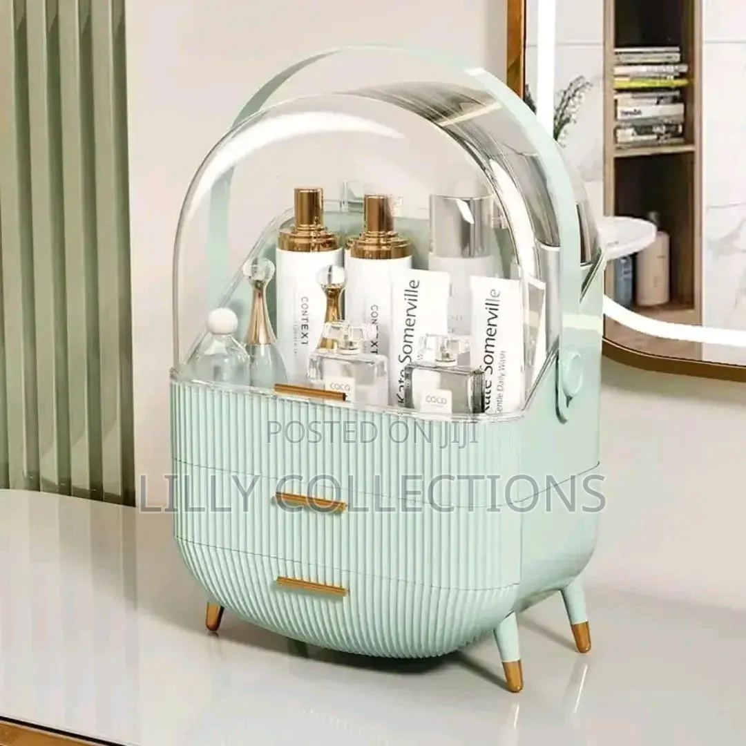 Luxurious Large Make Up Storage