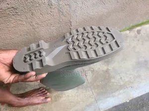 Second Hand Gamboots