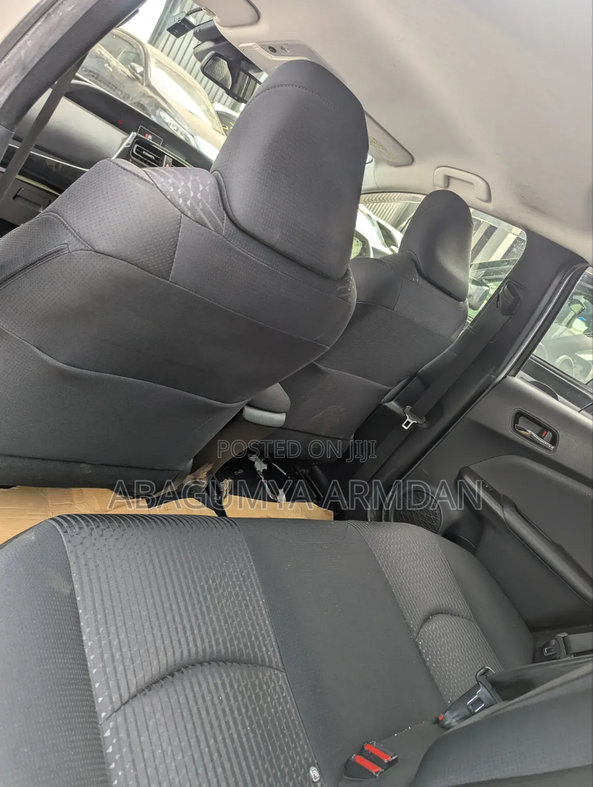 Toyota Prius 2017 White