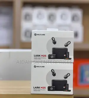 Hollyland Lark M2s Ultimate Combo Wireless Lavalier