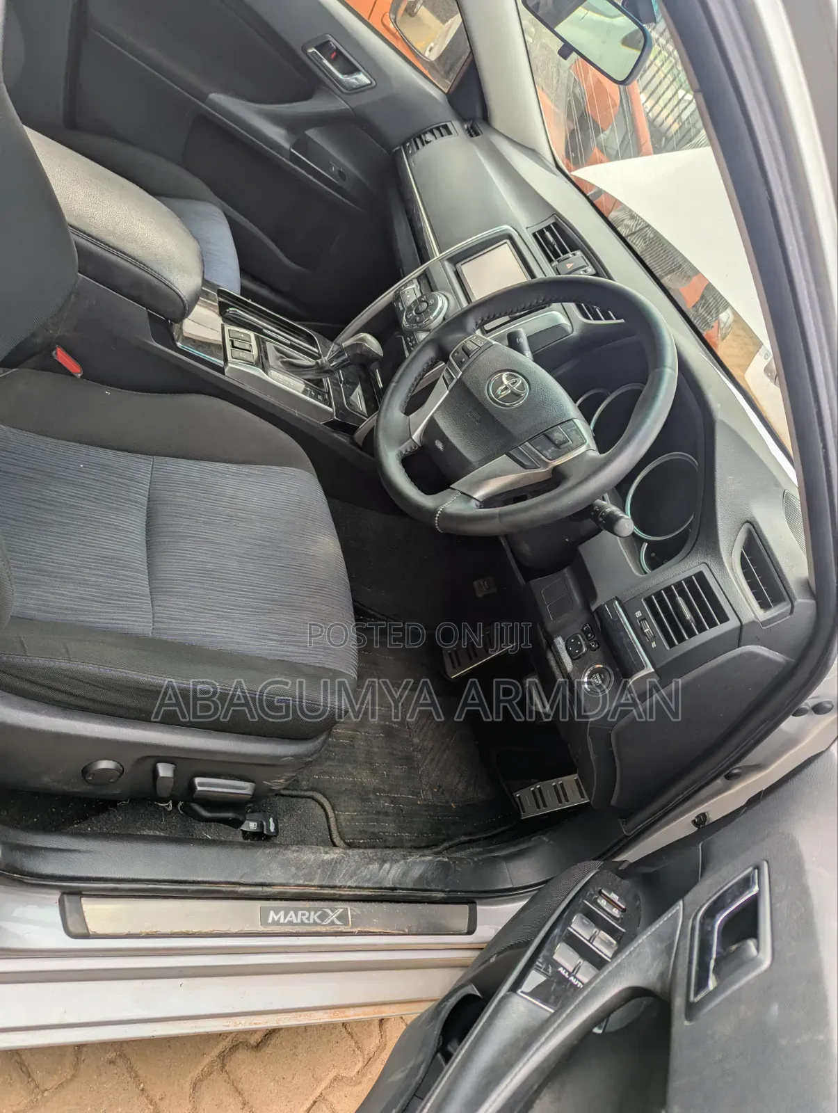 Toyota Mark X 2.5 AWD 2013 Silver