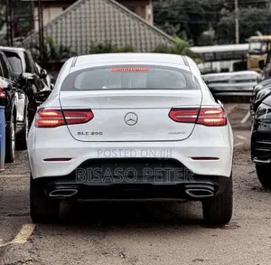 Mercedes-Benz GLC-Class 2017 White