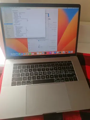 Laptop Apple MacBook Pro 2017 16GB Intel Core i7 SSD 1T