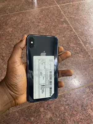 Apple iPhone X 64 GB Black
