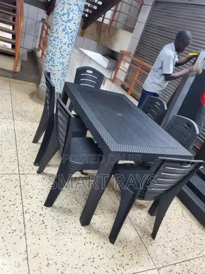 Restaurant Table With Chairs