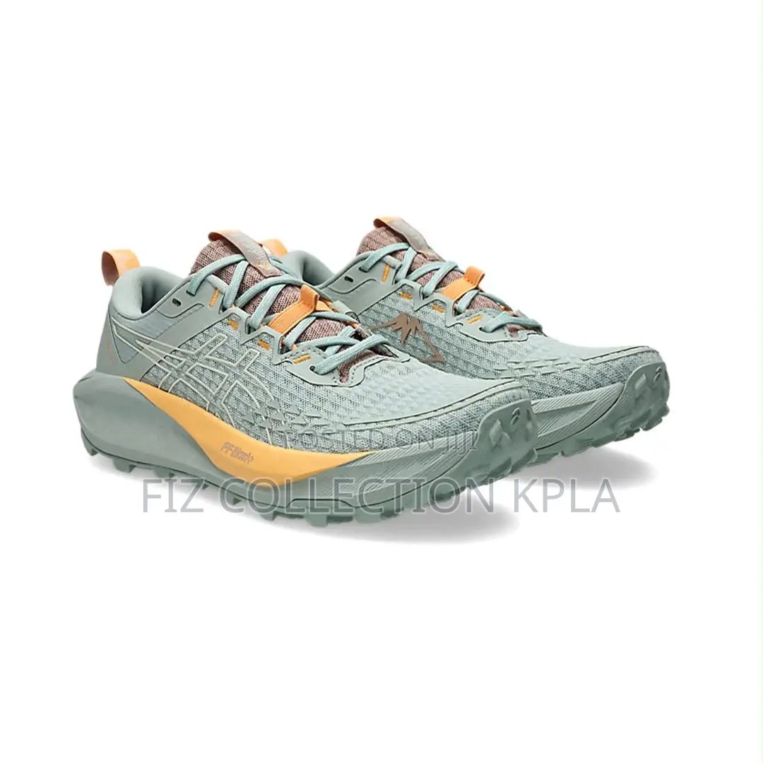 Asics Gel-Trabuco 13, Specifically in the Lichen Rock / Cream