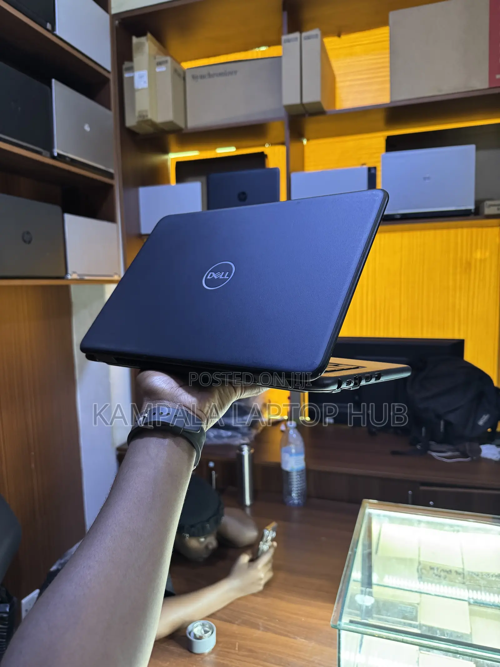 Laptop Dell Latitude 3301 8GB Intel Core i5 SSD 256GB