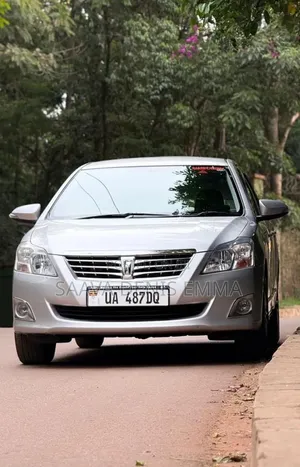 Toyota Premio 2010 Silver