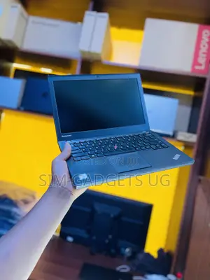 Laptop Lenovo ThinkPad X240 8GB Intel Core i5 HDD 160GB