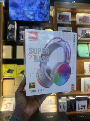 JBL Tune T780 Wireless Headphone/Headsets