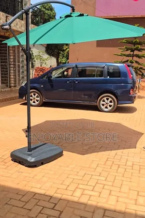 Outdoor Garden Umbrella With Plastic Water Base