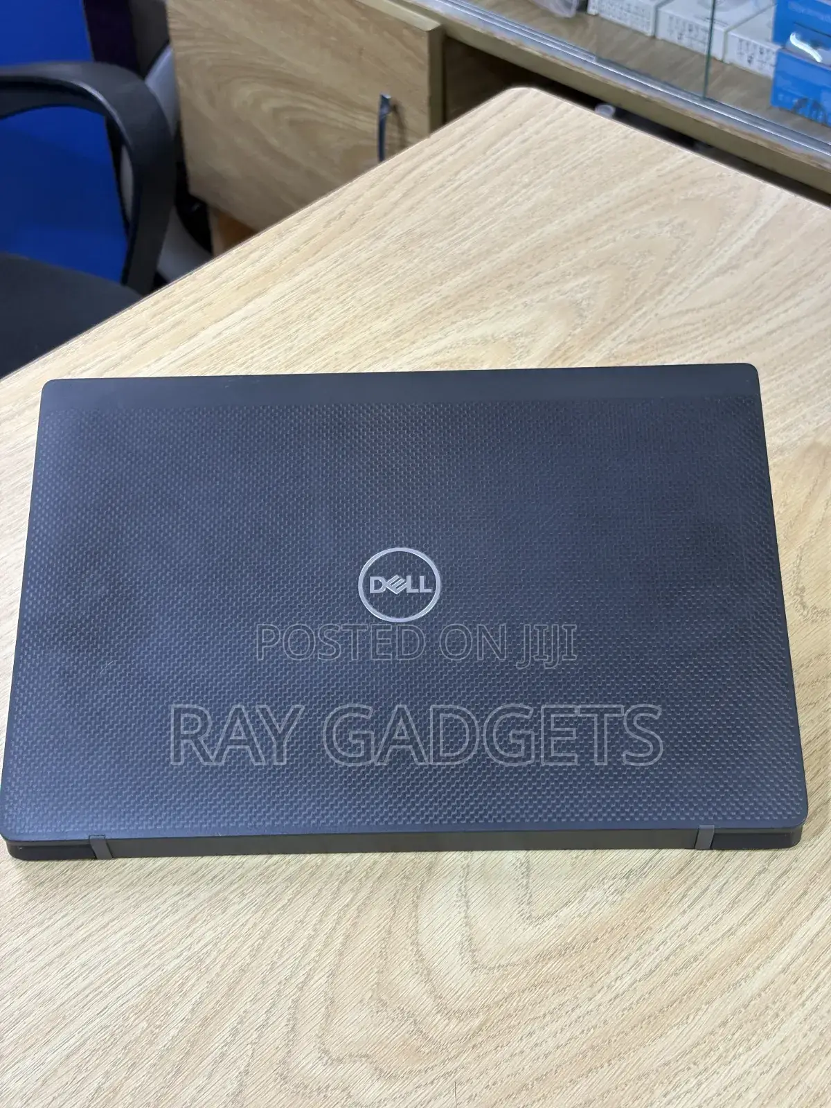 New Laptop Dell Latitude 7400 8GB Intel Core i5 SSD 256GB
