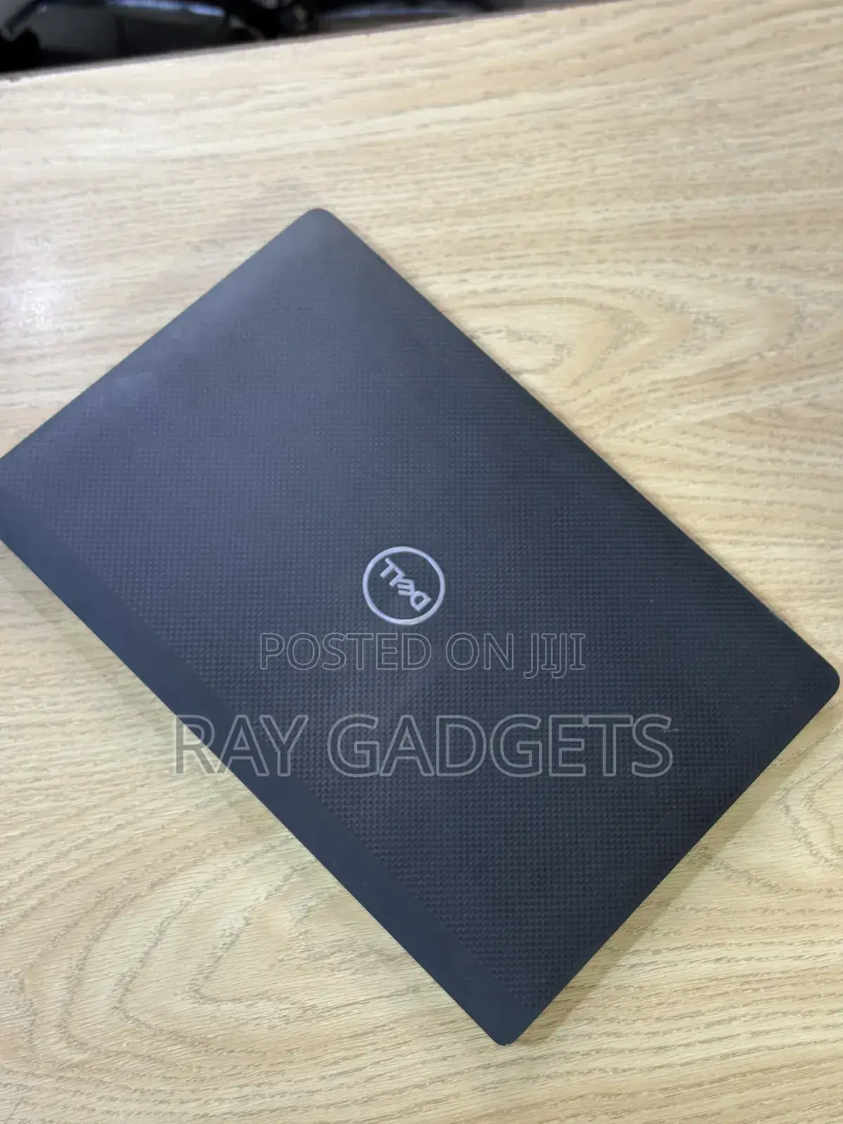 New Laptop Dell Latitude 7400 16GB Intel Core i5 SSD 256GB