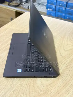 New Laptop Dell Latitude 7400 16GB Intel Core i5 SSD 256GB