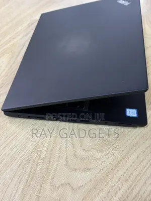 New Laptop Lenovo ThinkPad T480s 8GB Intel Core i7 SSD 256GB