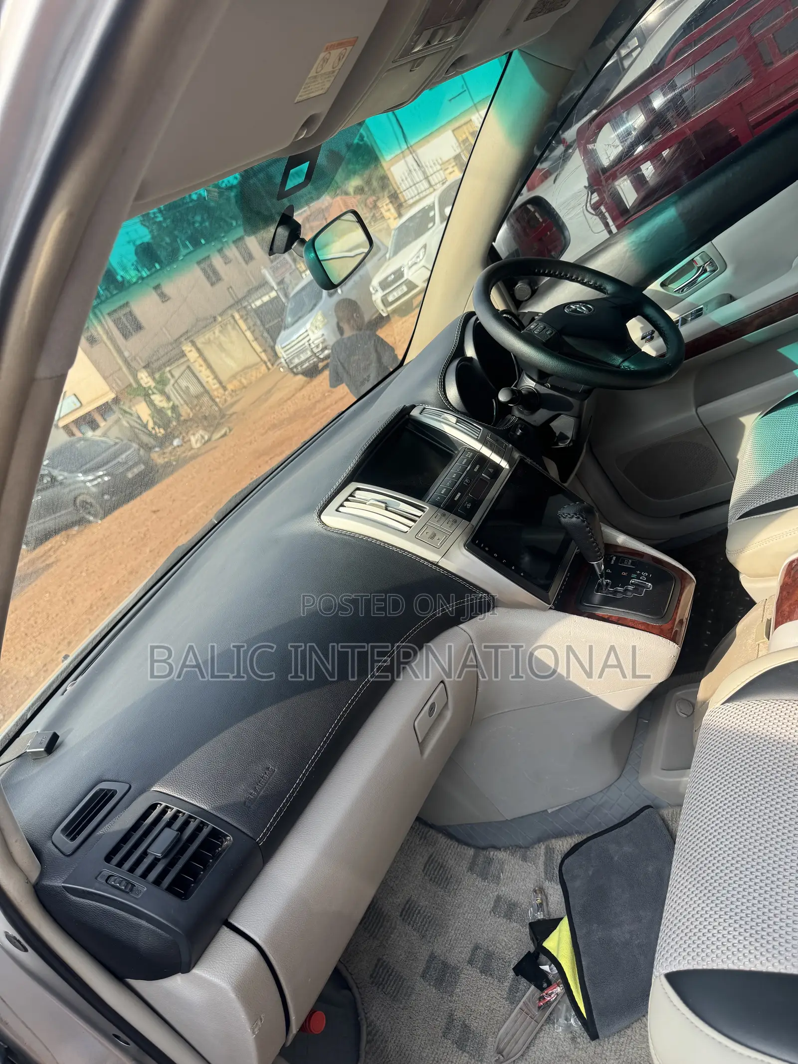 Toyota Harrier 240G 2003 Silver