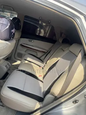 Toyota Harrier 240G 2003 Silver