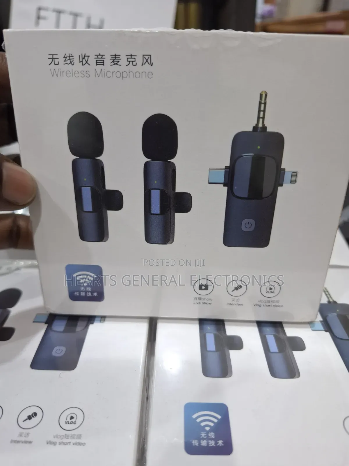 3-in-1 Wireless Lavalier Microphone