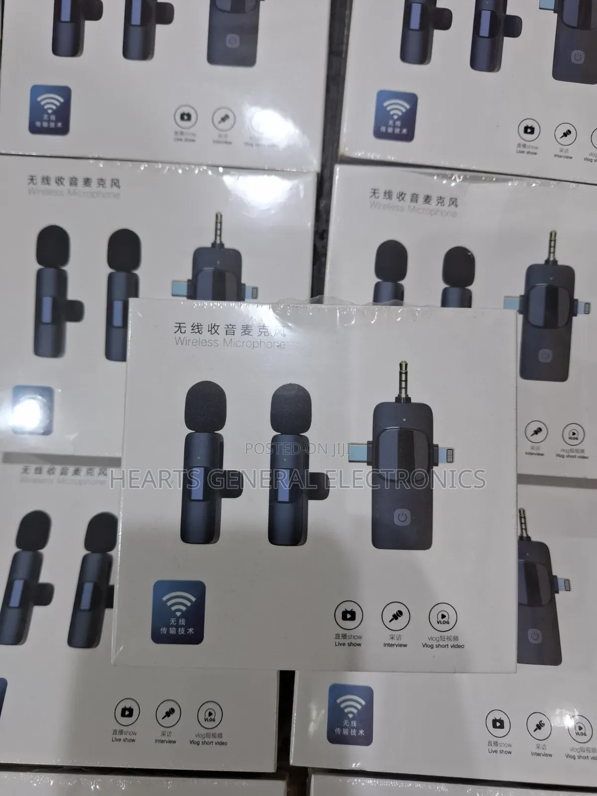 3-in-1 Wireless Lavalier Microphone