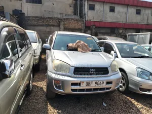 Toyota RAV4 2005 Silver