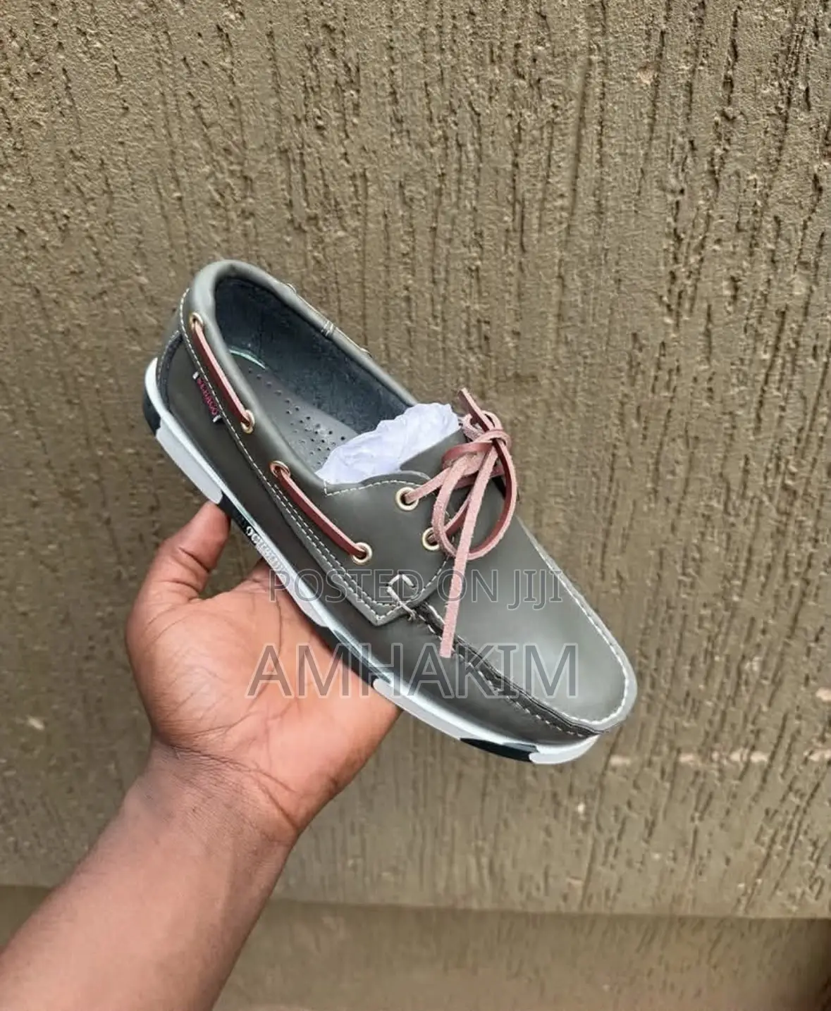 Classic Men Docksides Leather Sebago in Stock
