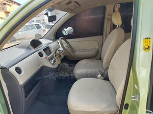 Toyota Sienta 2008 Green
