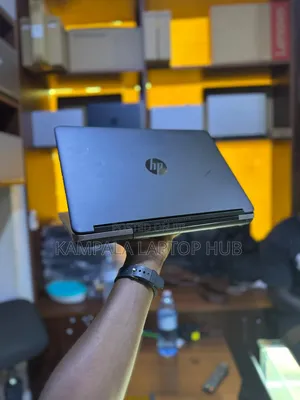 Laptop HP ProBook 640 4GB Intel Core i5 HDD+SSD 500GB