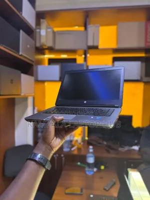 Laptop HP ProBook 640 4GB Intel Core i7 HDD 500GB
