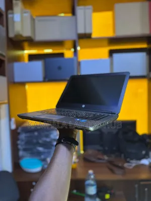 Laptop HP ProBook 640 8GB Intel Core i5 HDD+SSD 1T
