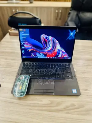 New Laptop Dell Latitude 5300 8GB Intel Core i7 SSD 256GB